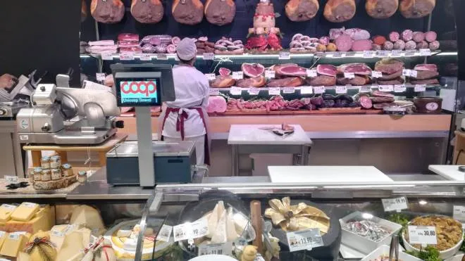 Un supermercato di Unicoop Tirreno