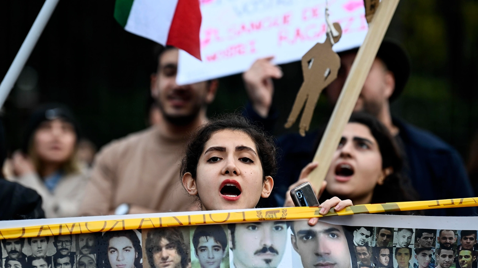 Iran, manifestazione di protesta 