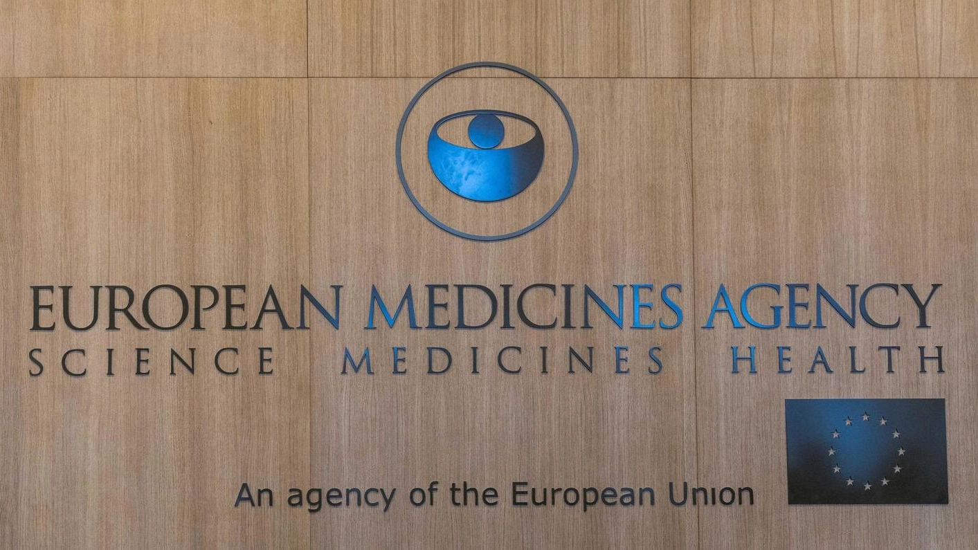 Il logo dell'Ema, Agenzia europea del farmaco (Ansa)