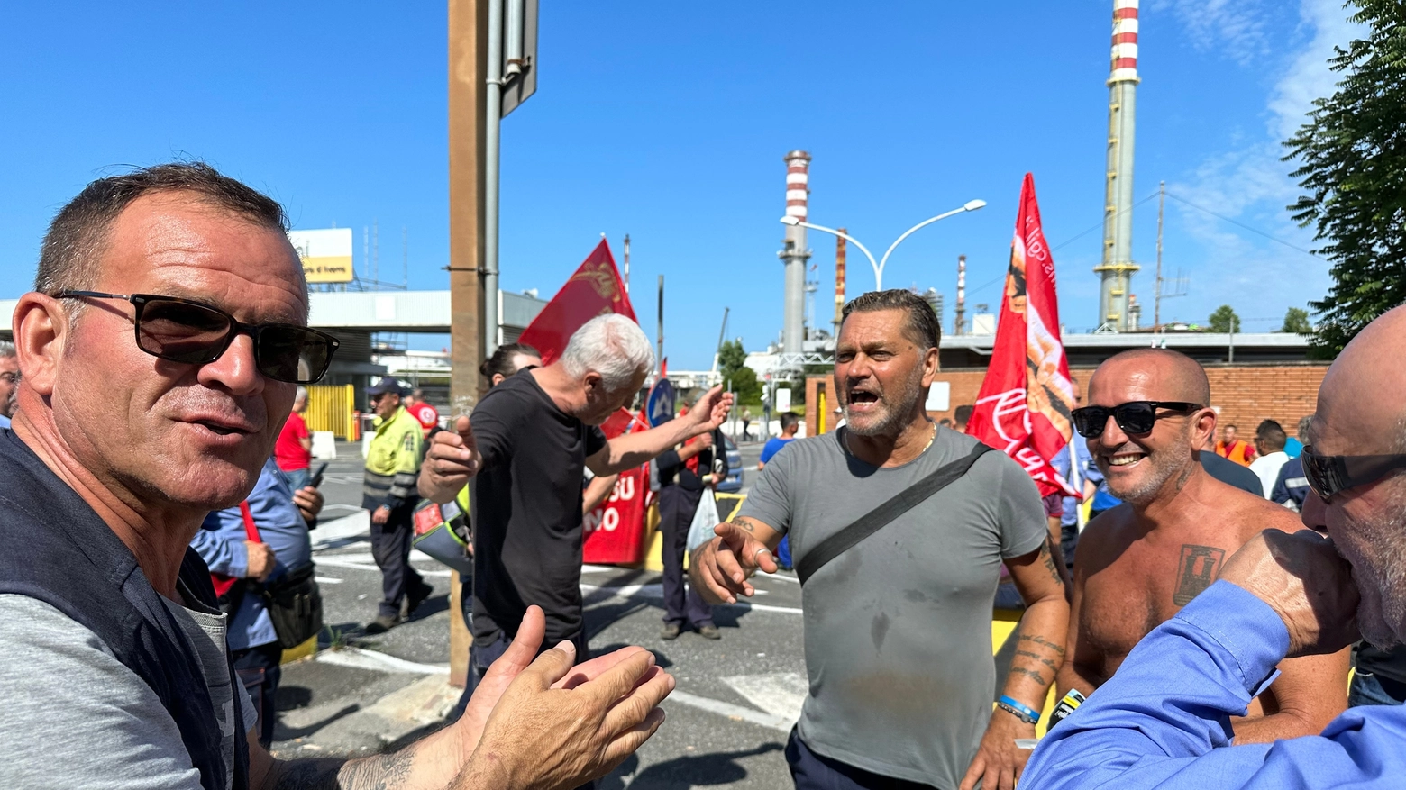 La manifestazione di Cgil, Cisl e Uilm a Stagno: ecco le voci dei lavoratori