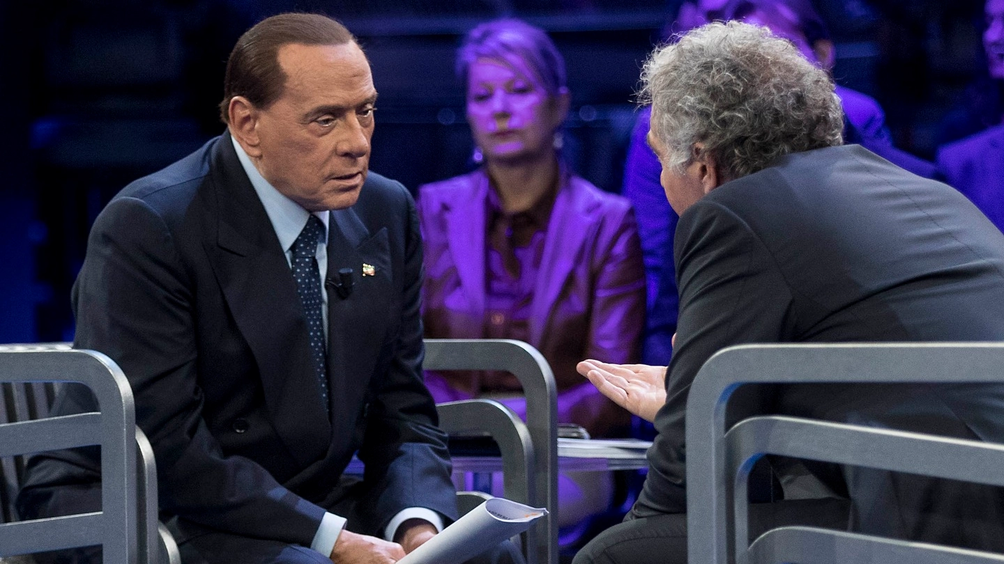 Silvio Berlusconi intervistato da Massimo Giletti (Lapresse)