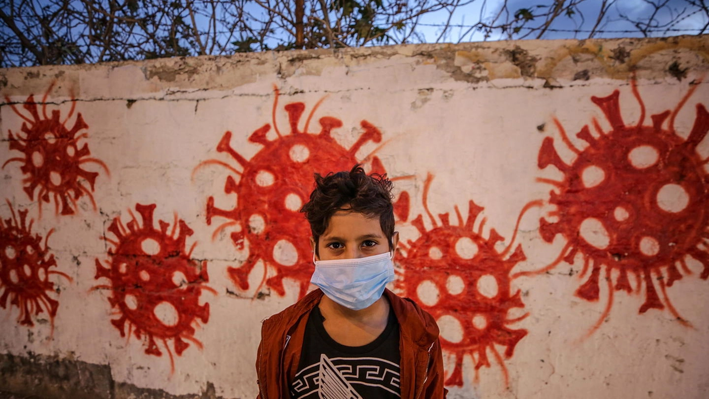 Coronavirus, cresce ancora la pandemia nel mondo (Ansa)