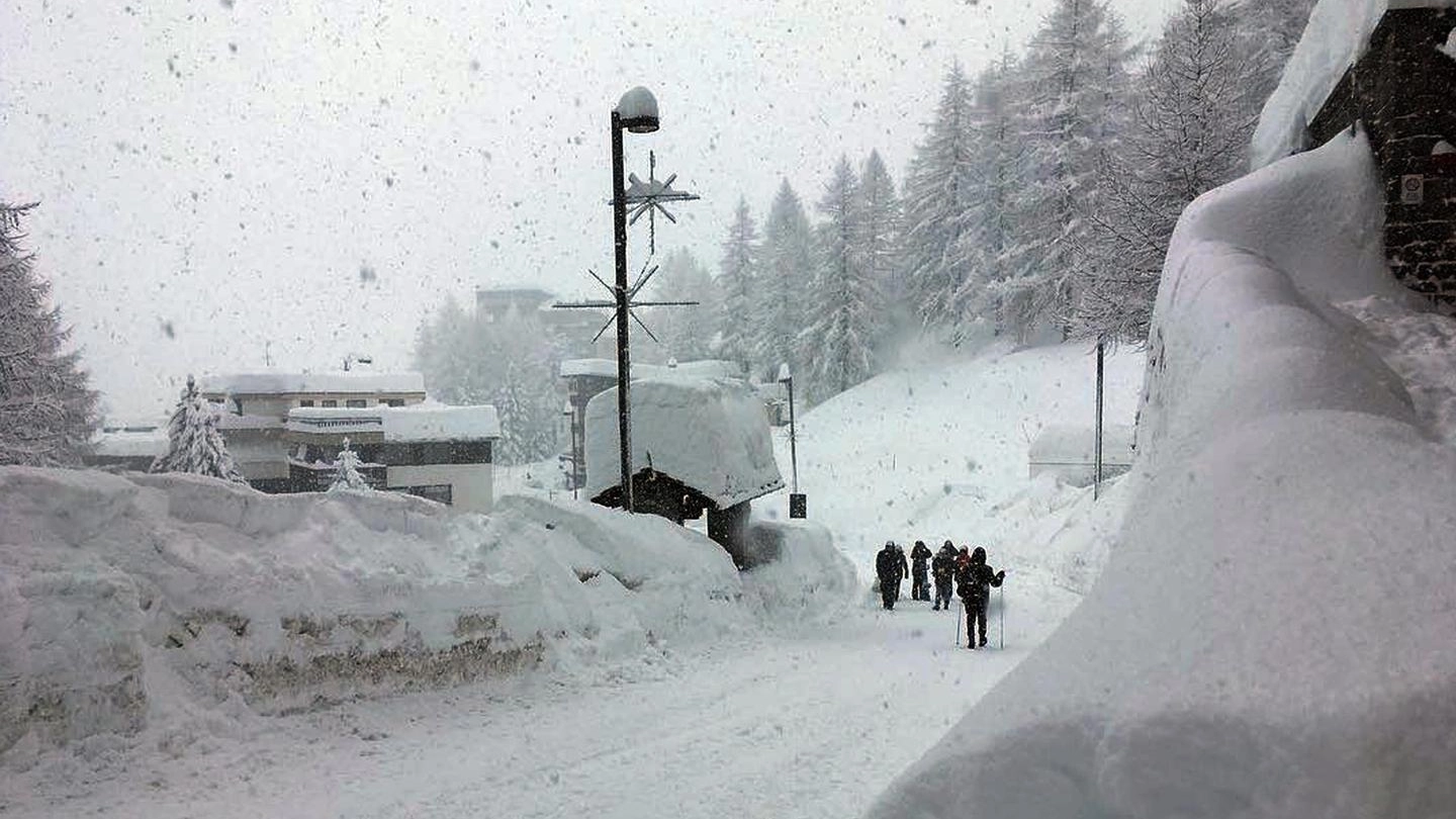 Previsioni meteo: ancora neve. Nella foto Cervinia il 4 gennaio scorso (Ansa, Instagram)