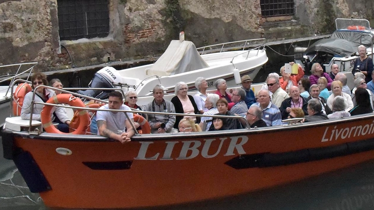 Sono ancora pochi i turisti che si fermano a Livorno Per loro l’opportunità di un giro alla scoperta dei «fossi» 