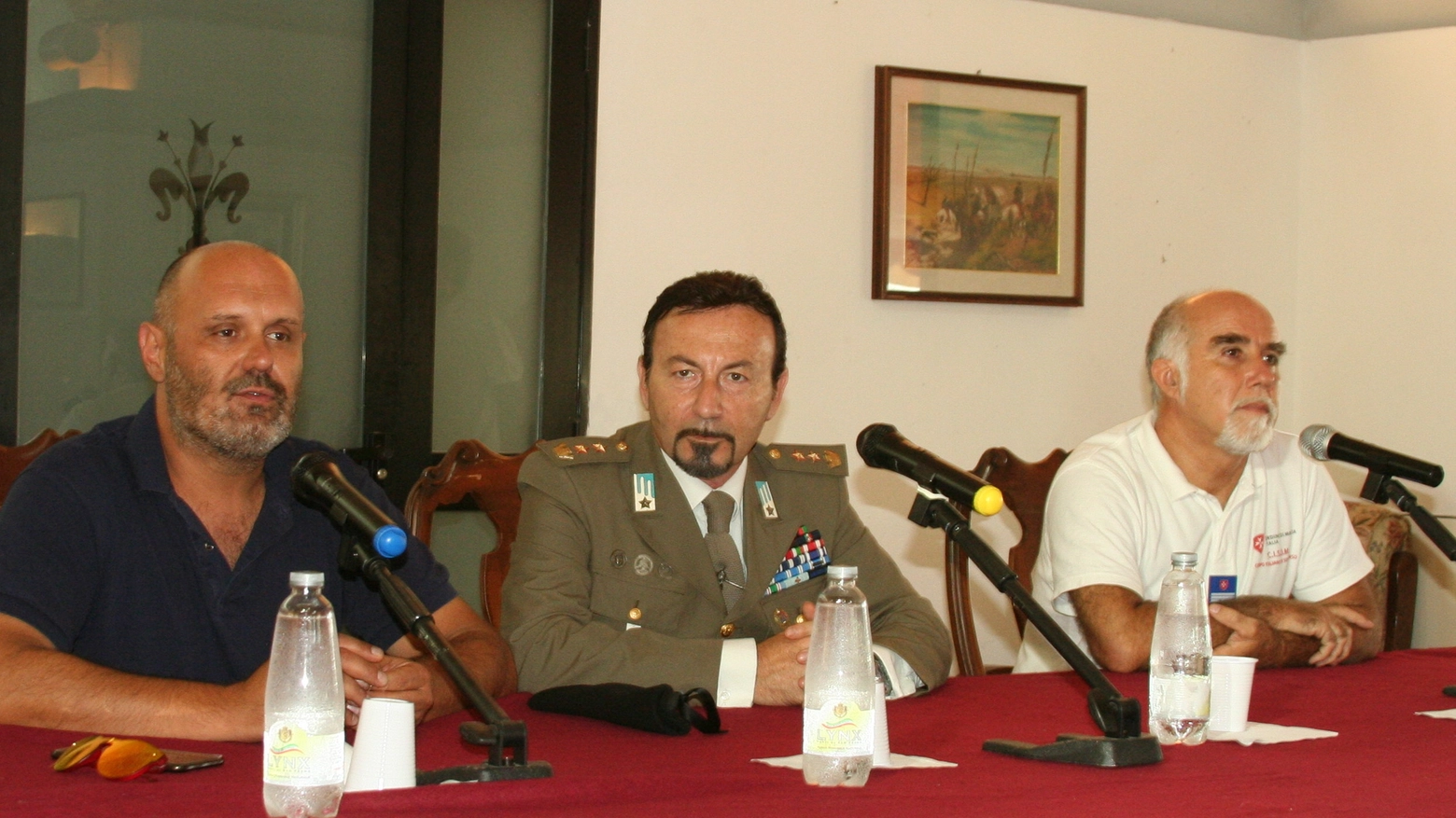 Il sindaco di Cecina con il comandante della base e il rappresentante Cisom