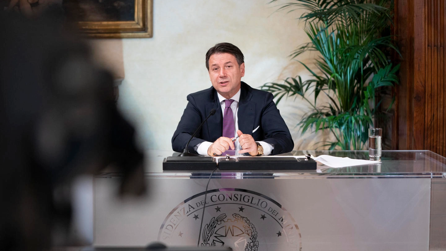 Il presidente del Consiglio Giuseppe Conte (foto Ansa)