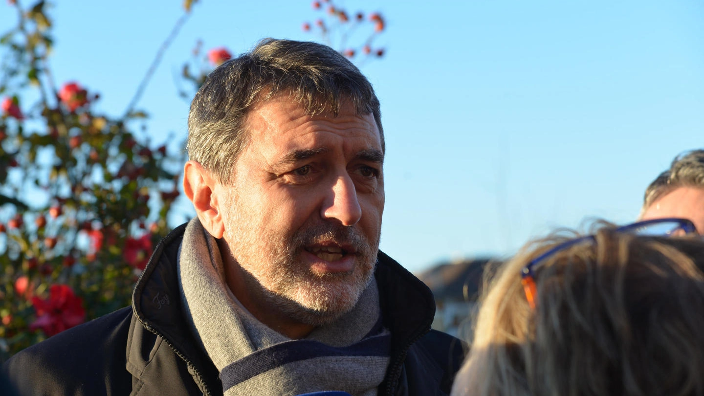 Il presidente della Regione Abruzzo, Marco Marsilio (Ansa)