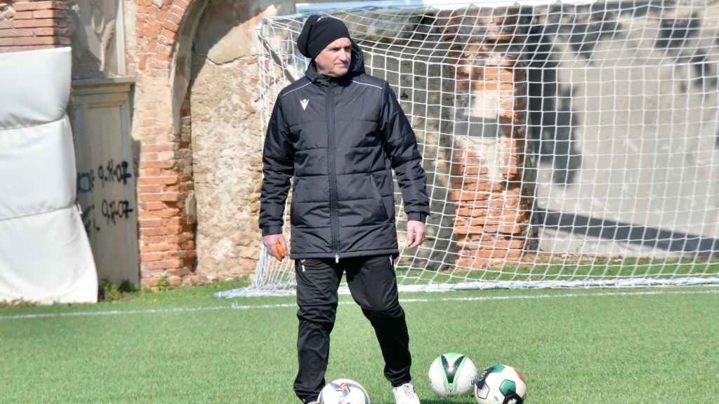 Angelini, il tecnico del Livorno (Foto Novi)