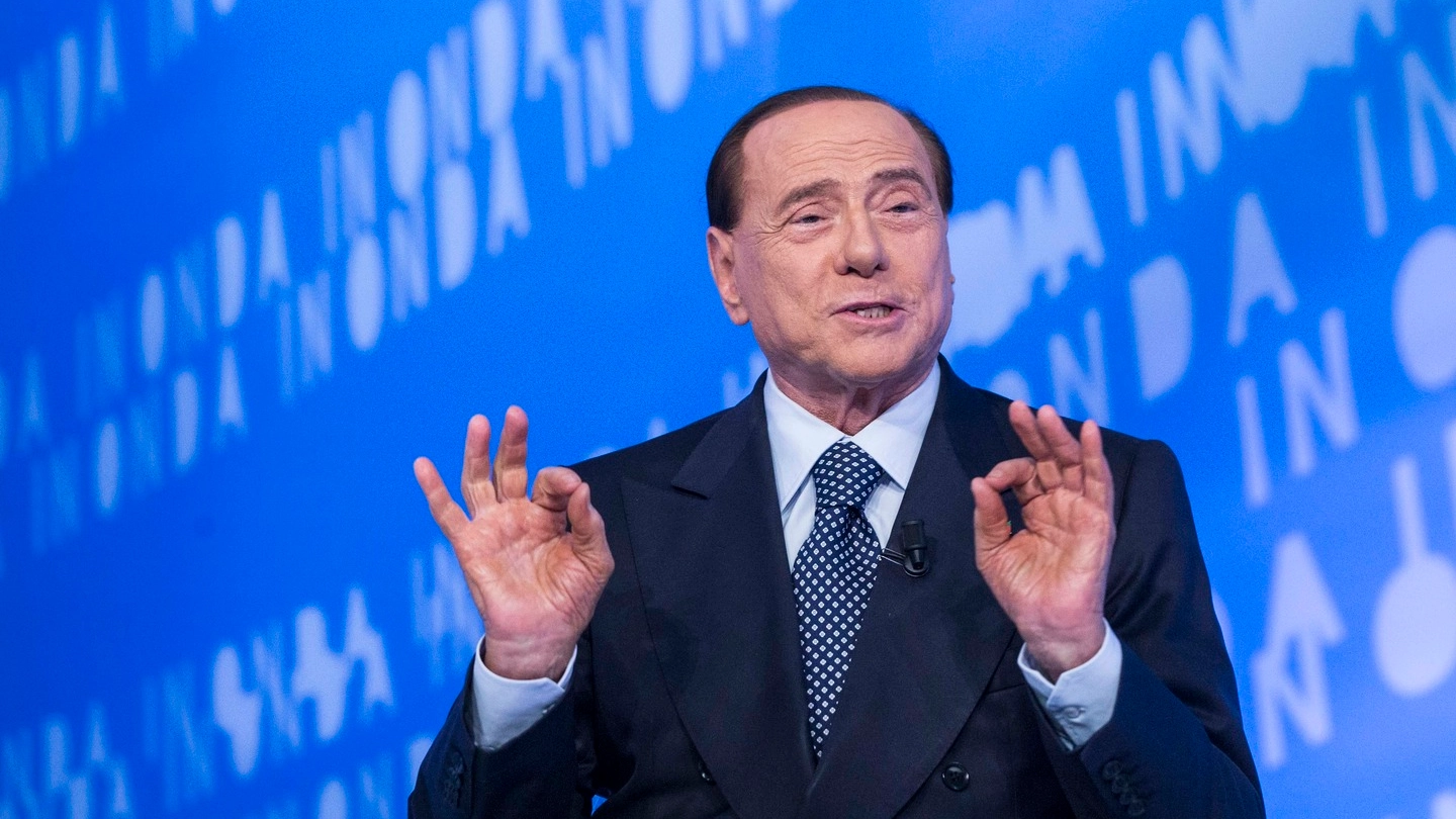Silvio Berlusconi: "Catherine Deneuve ha detto cose sante"
