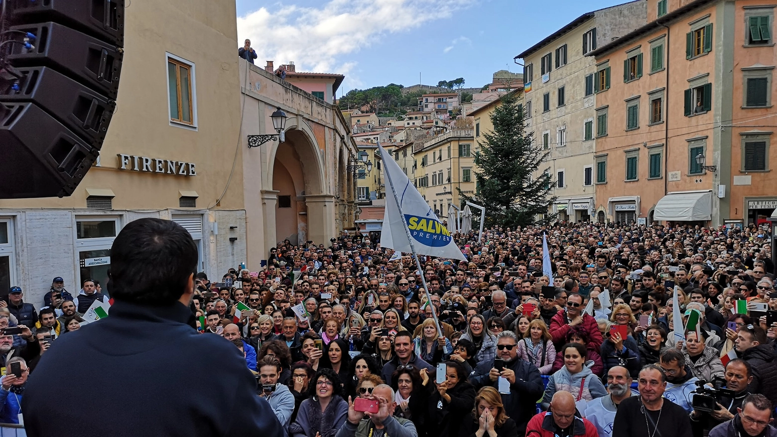 Salvini in piazza Cavour a Portoferraio