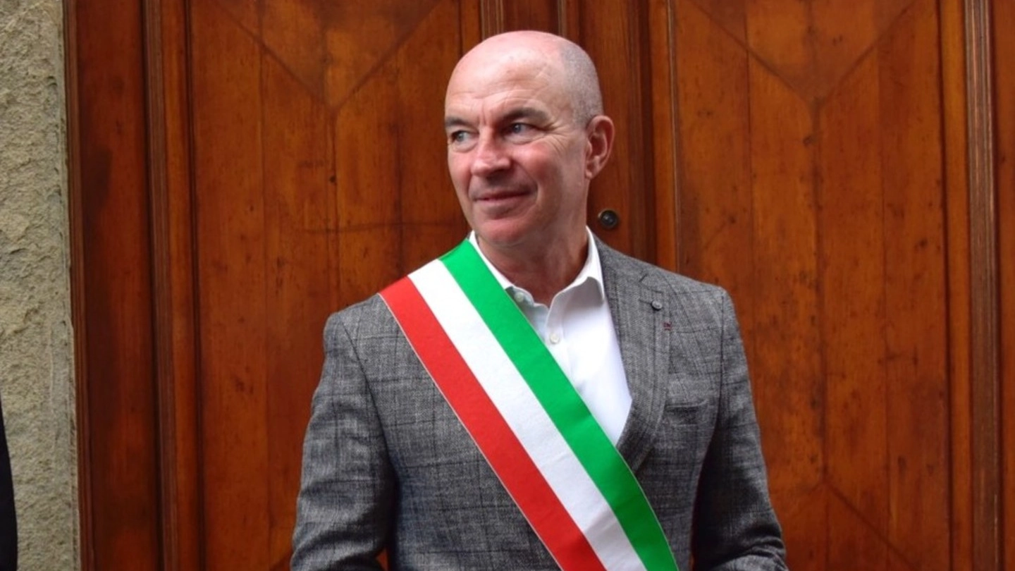 Il sindaco Luca Salvetti