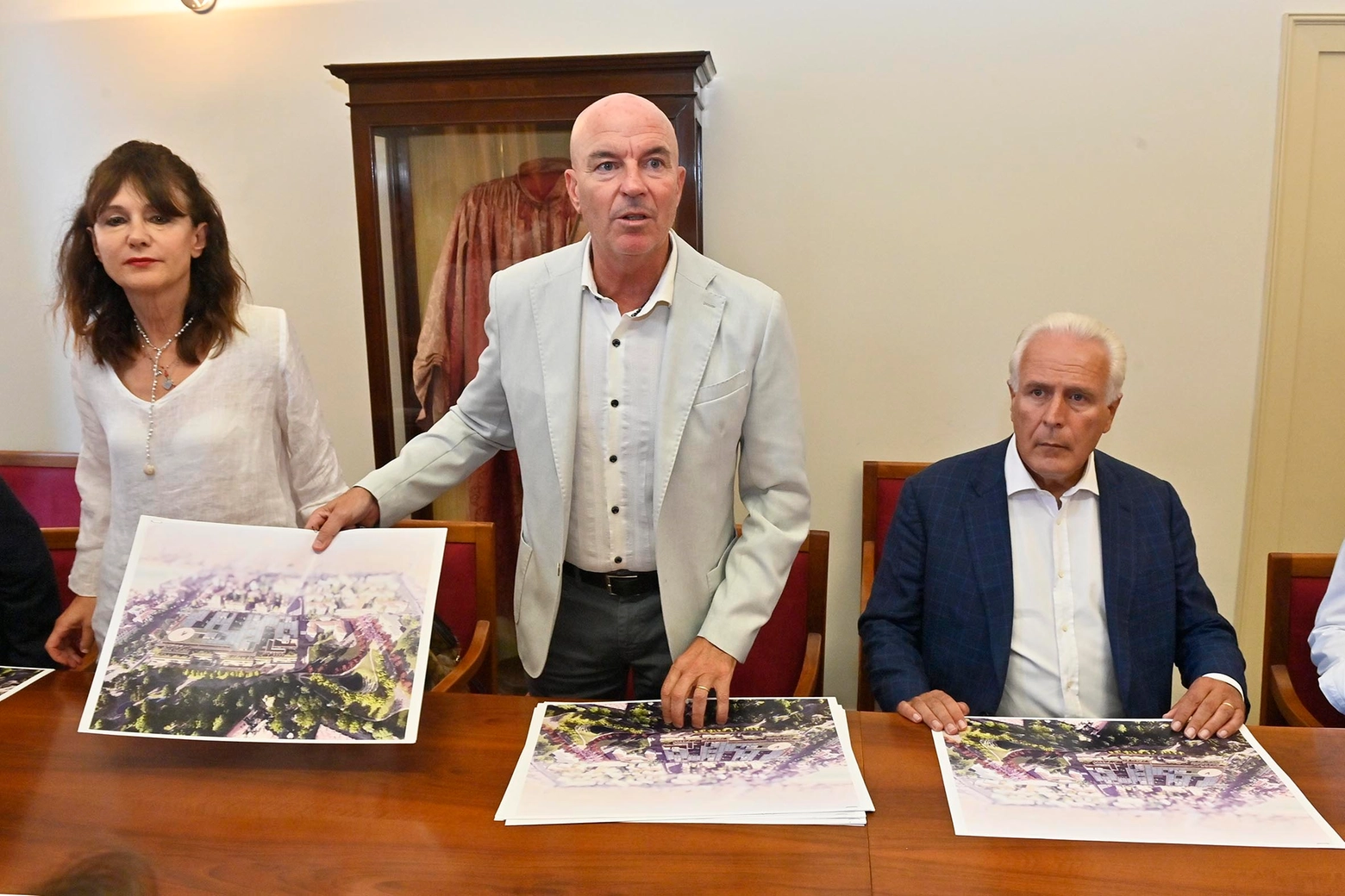 La presentazione del progetto dell'ospedale, a cui ha partecipato anche il presidente della Regione Giani (Foto Novi)