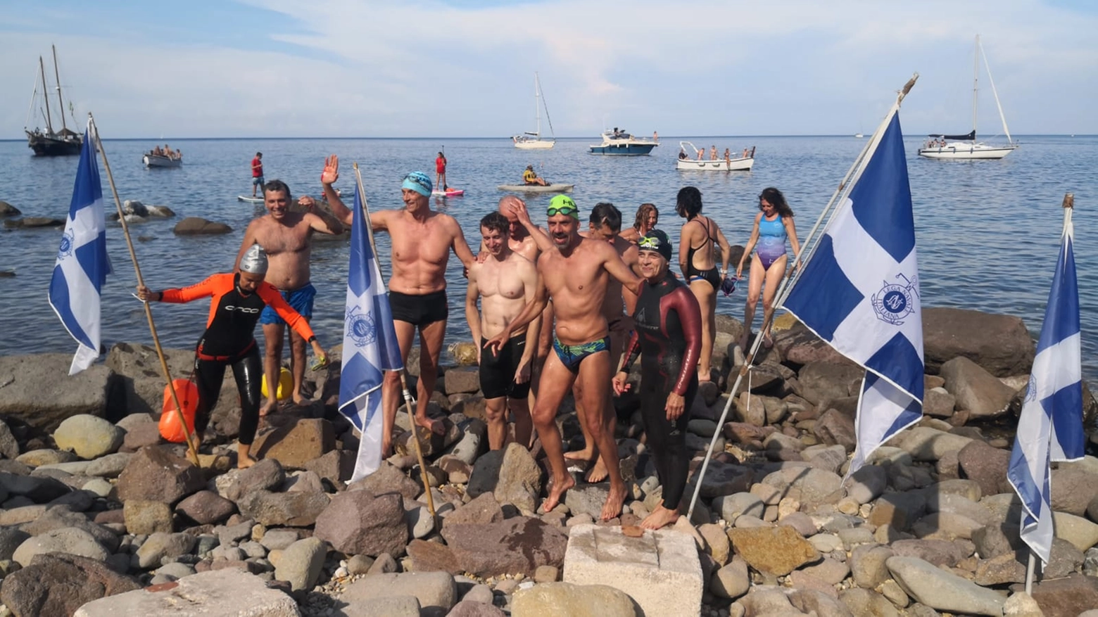 Staffetta a nuoto Corsica-Capraia contro la plastica in mare