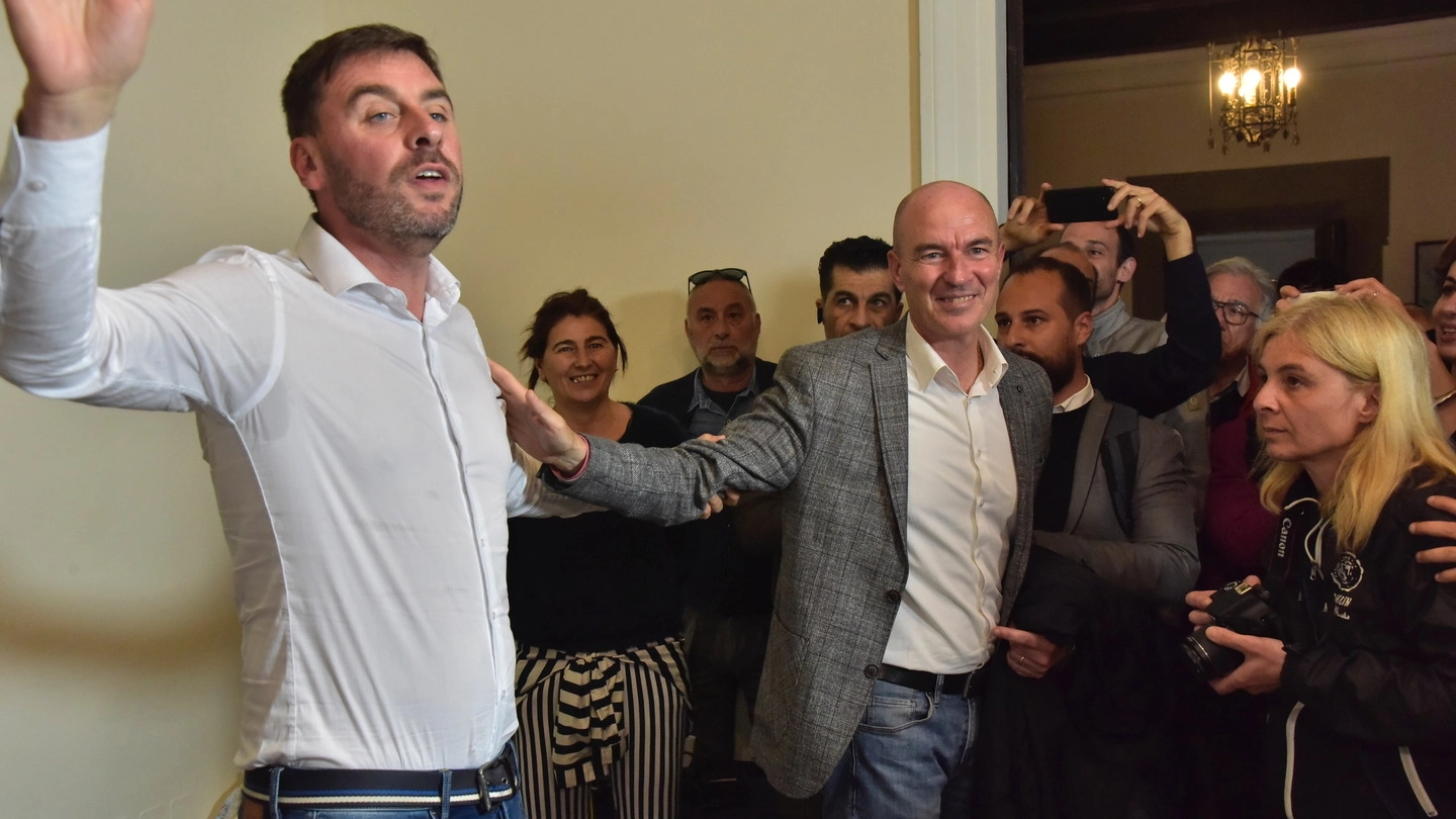 Romiti e Salvetti durante l'incontro dopo i risultati a Palazzo Civico (Foto Novi)