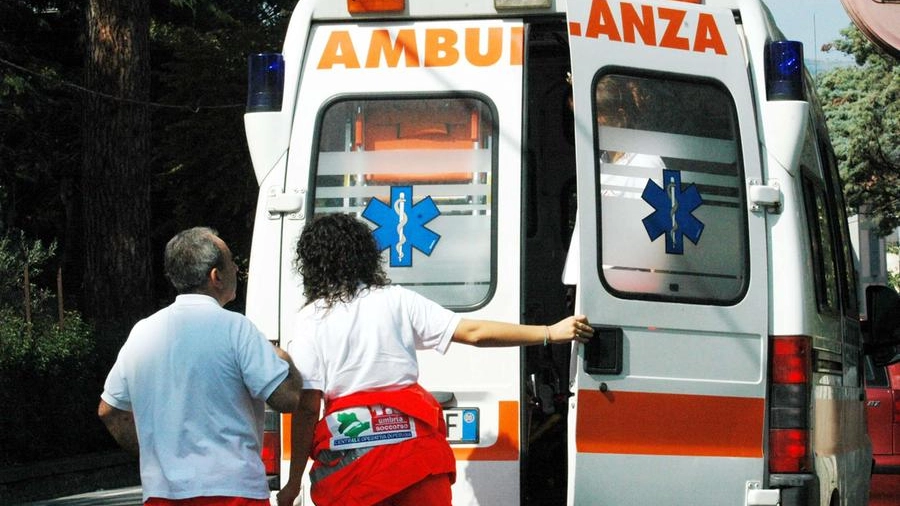 Un'ambulanza (Foto d'archivio)