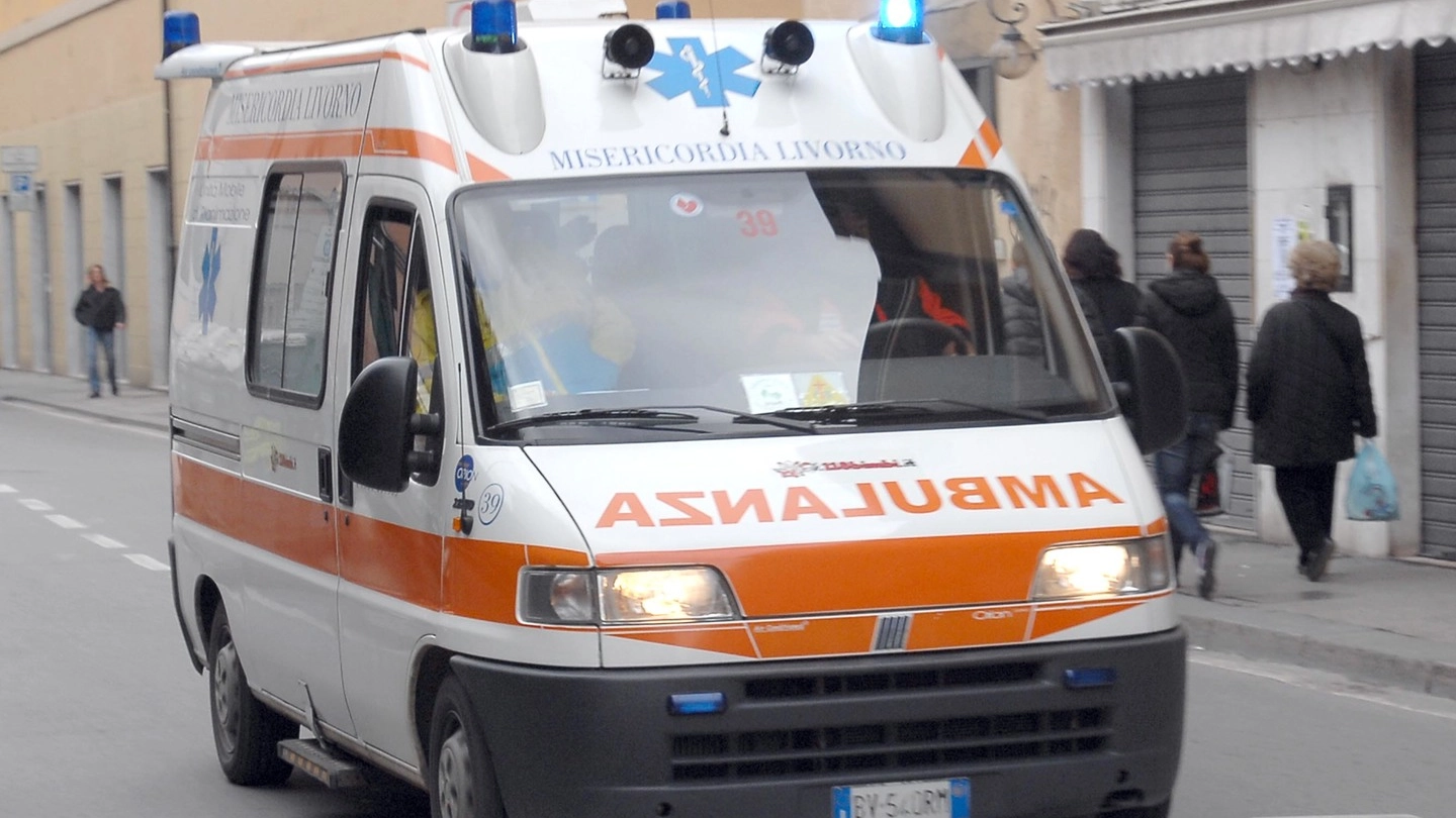 Livorno, ambulanza della Misericordia (Novi)