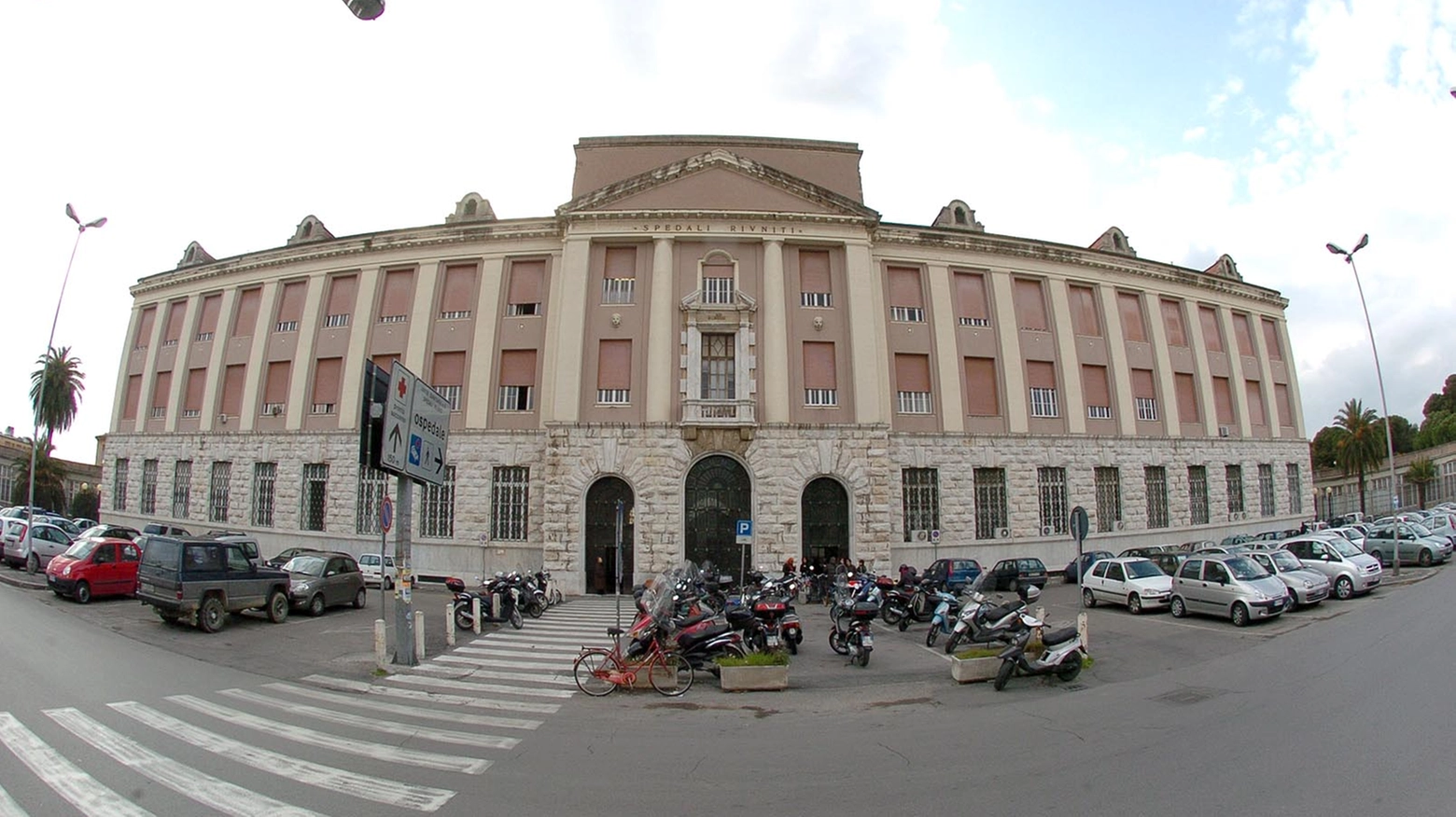 L'ospedale di Livorno (Foto Novi)