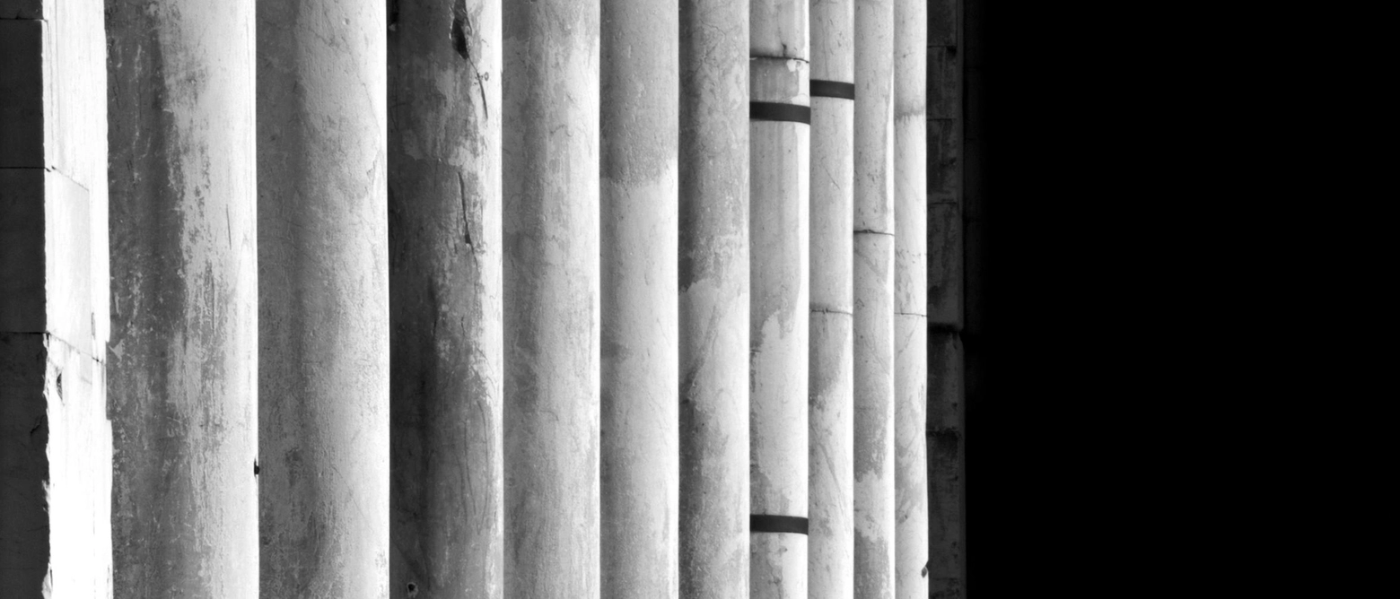 “Brevi di-stanze“: in mostra da domani al Palazzo delle Esposizioni le foto di Paolo Pacini. Che svelano la poesia nascosta nella quotidianità .