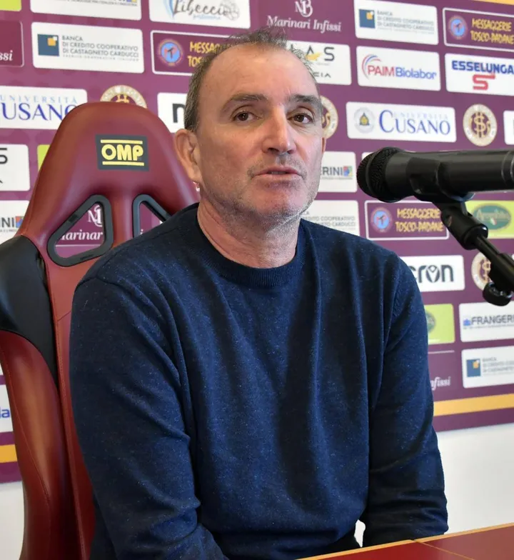 L’allenatore del Livorno Giuseppe Angelini non intende fare esperimenti, ma puntare sulle sicurezze della squadra per una partita decisiva