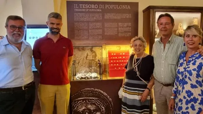 La nuova collezione al museo Gasparri inaugurata con il sindaco Ferrari