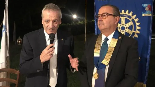 Il presidente uscente Luigi De Franco e il presidente incoming Gian Luca Rossi