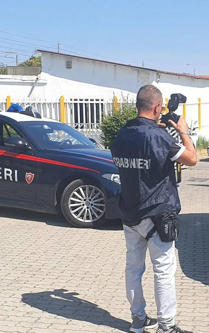 Le indagini dei carabinieri