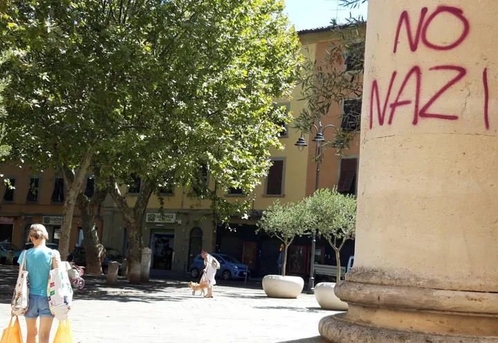 Non si arresta il degrado in piazza XX Settembre in balia spesso degli atti vandalici