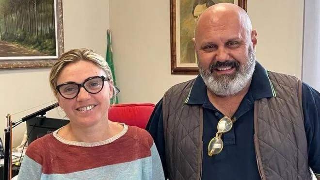 Chiara Tenerini, deputata di centrodestra, con il sindaco Samuele Lippi sindaco del Pd