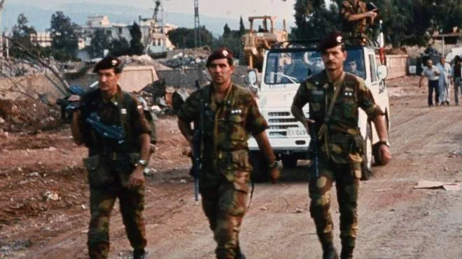 I militari del Tuscania durante la missione in Libano
