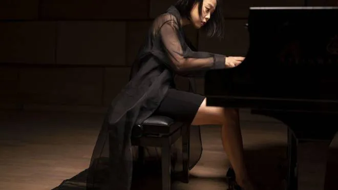 La pianista Yeol Eum Son stasera al teatro Goldoni