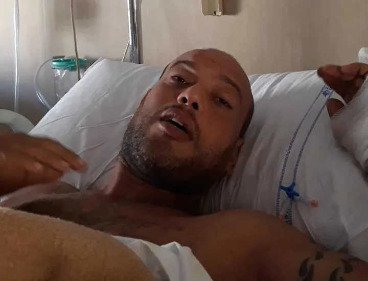 Mohamed Jeridi è. il femore spezzato e il ginocchio danneggiato a causa dello scontro di domenica sera