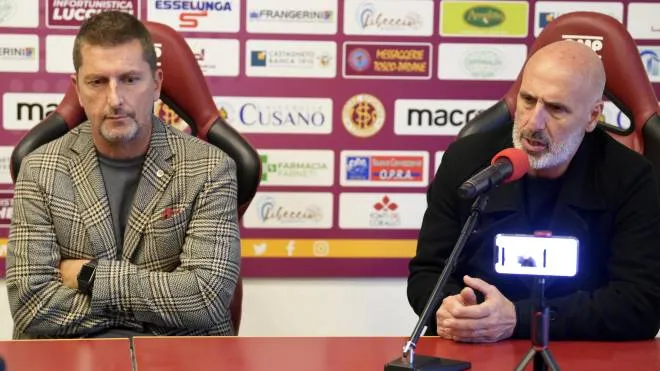 Paolo Toccafondi (a sinistra) e l’allenatore Vincenzo Esposito subentrato a Leonardo Collacchioni