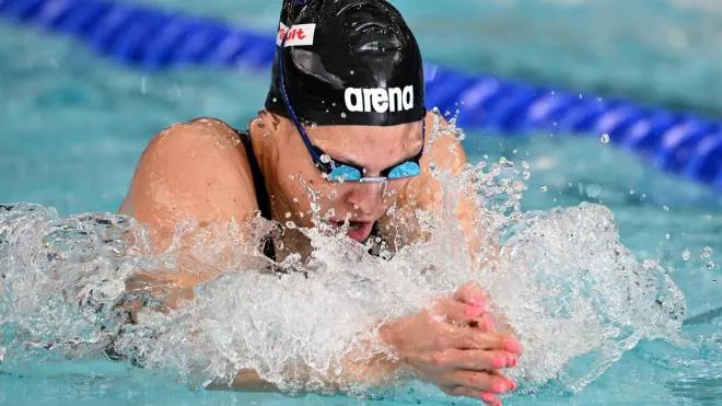 Sara Franceschi of Italy competes in the Women's 200m Individual Medley heats at the FINA World Swimming Championships (25m) 2022 in Melbourne on December 13, 2022. (Photo by William WEST / AFP) / --IMAGE RESTRICTED TO EDITORIAL USE - NO COMMERCIAL USE--