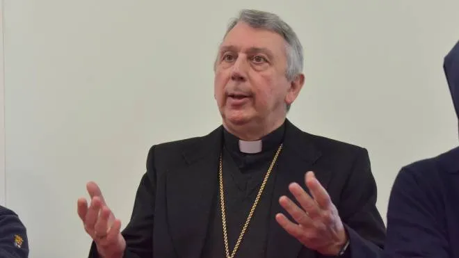 Il vescovo monsignor Simone Giusti interviene sul termovalorizzatore
