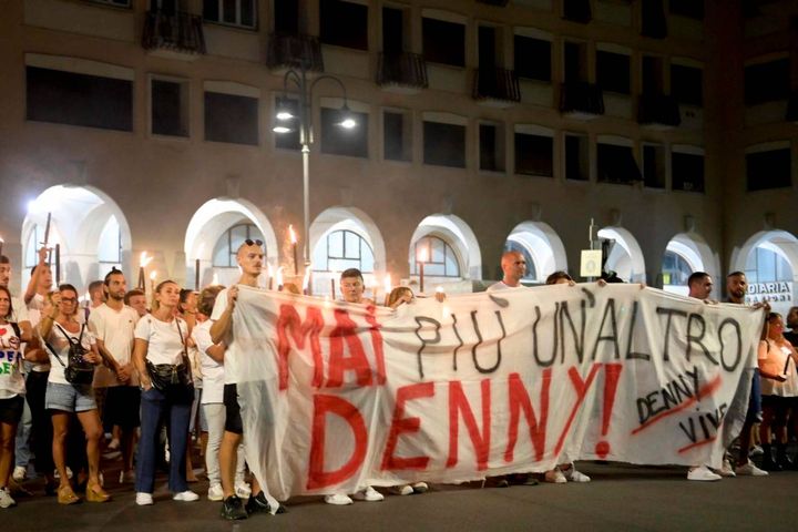 Livorno, corteo per Denny Magina (Novi)