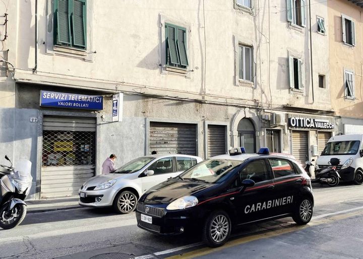 Livorno, donna morta davanti alla figlia di 12 anni (Foto Novi)
