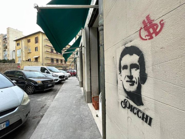 Livorno, il graffito di Mario Magnozzi in via delle Navi (Alessio Novi)