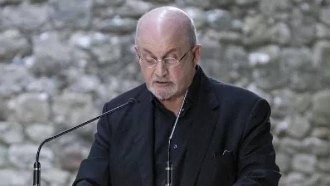 Salman Rushdie a Umbertide (Giulia Manfroni per Civitella Ranieri Foundation)