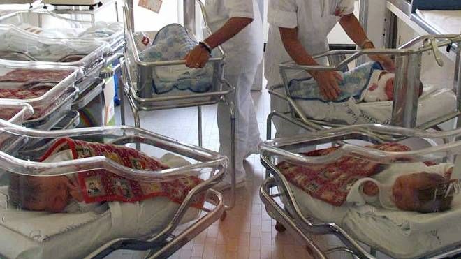 Neonati all’ospedale (foto archivio)