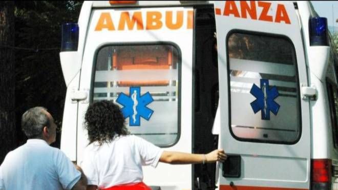 Ambulanza (immagine di repertorio)  
